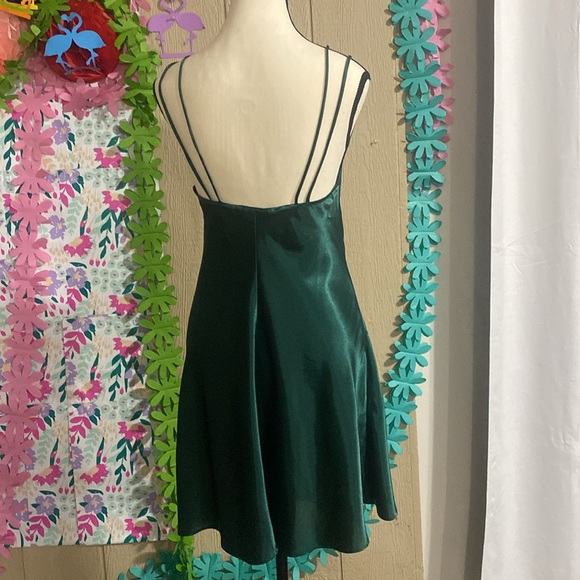 Delicates. 💯 polyester - Picture 4 of 10